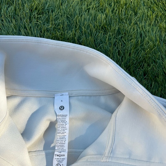 Lululemon Brushed Softstreme Half Zip - Picture 3 of 3